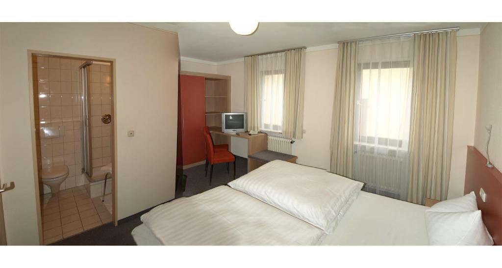 Gasthof Zur Sonne Jettingen-Scheppach Habitación foto